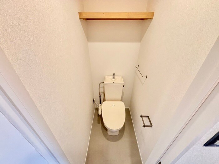 物件内観写真14　(トイレ)
