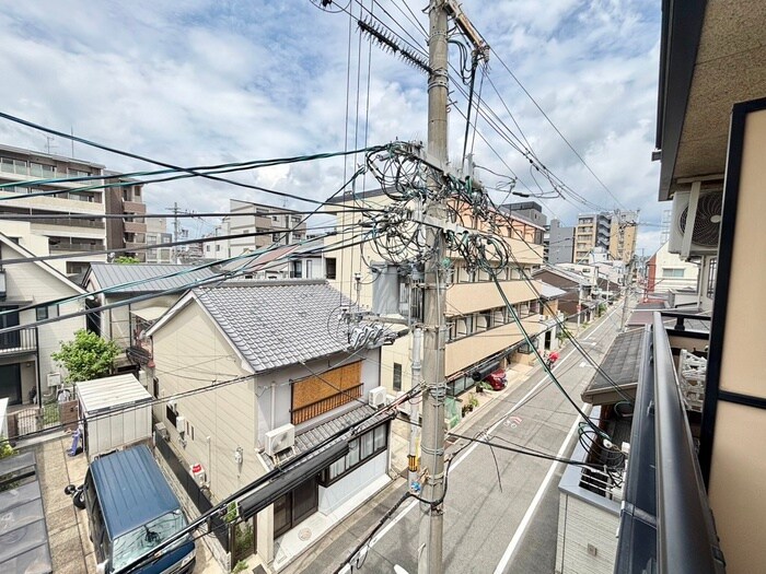 物件内観写真20　(室内からの展望)