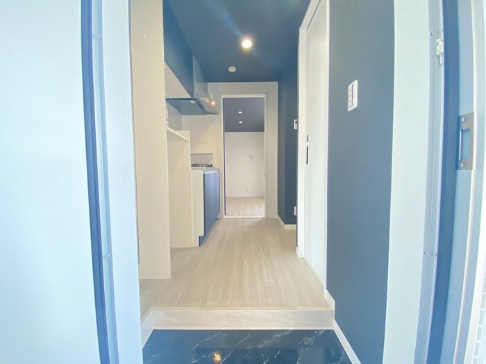 物件内観写真18　(廊下)