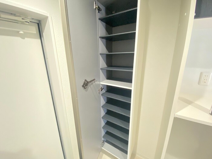 物件内観写真19　(靴箱)