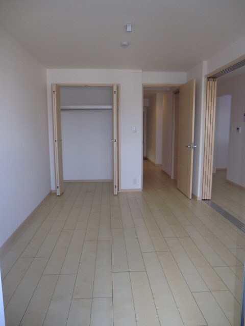 物件内観写真12　(居室)