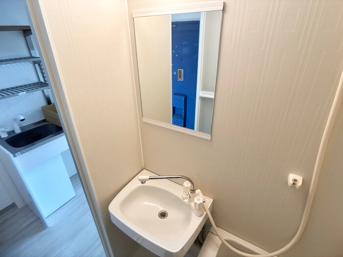 物件内観写真12　(洗面)