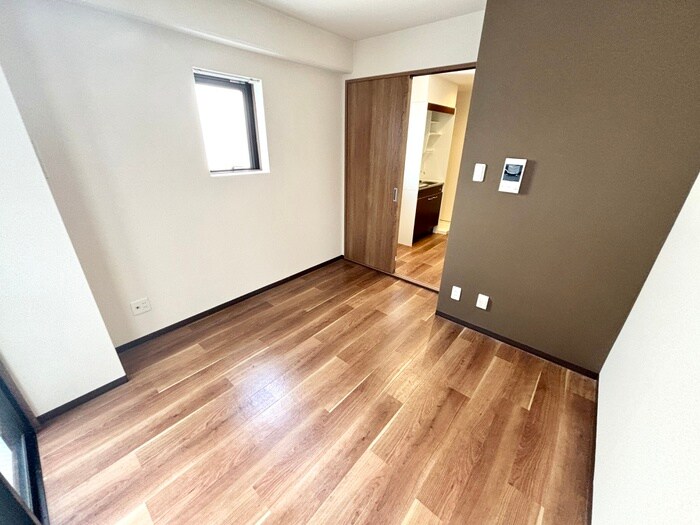 物件内観写真9　(居室)