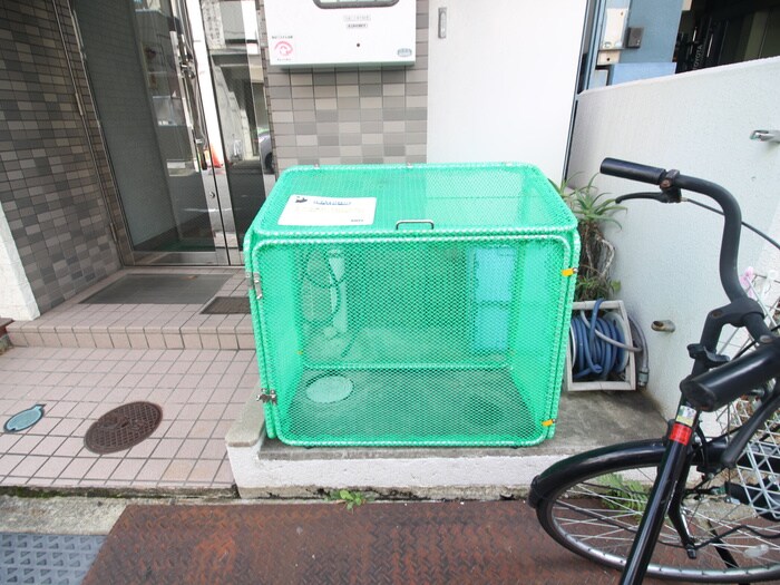 物件外観写真4　(建物設備)