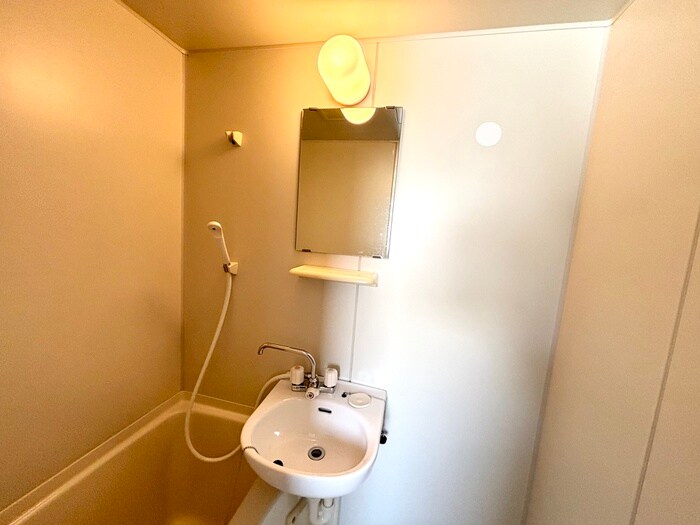 物件内観写真12　(洗面)