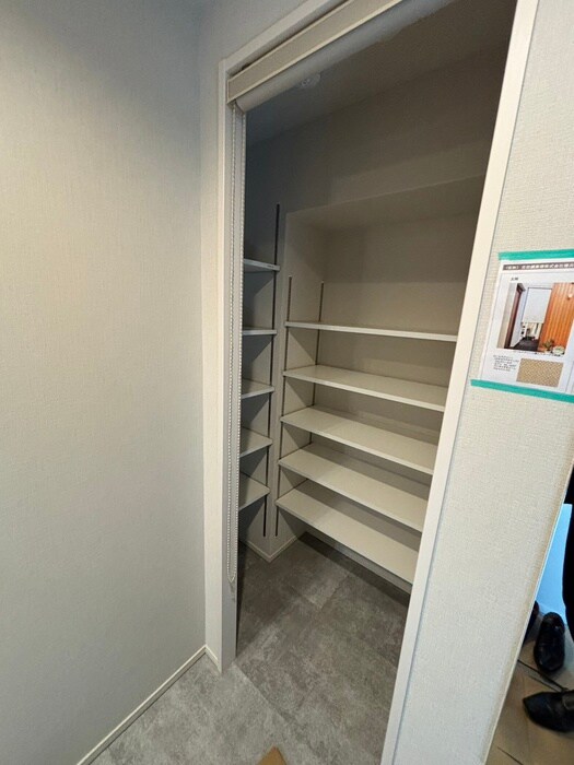 物件内観写真19　(靴箱)