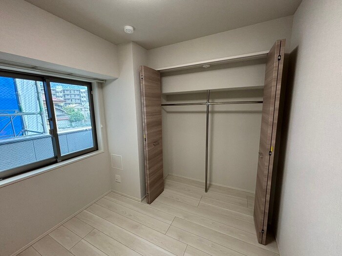 物件内観写真21　(収納)