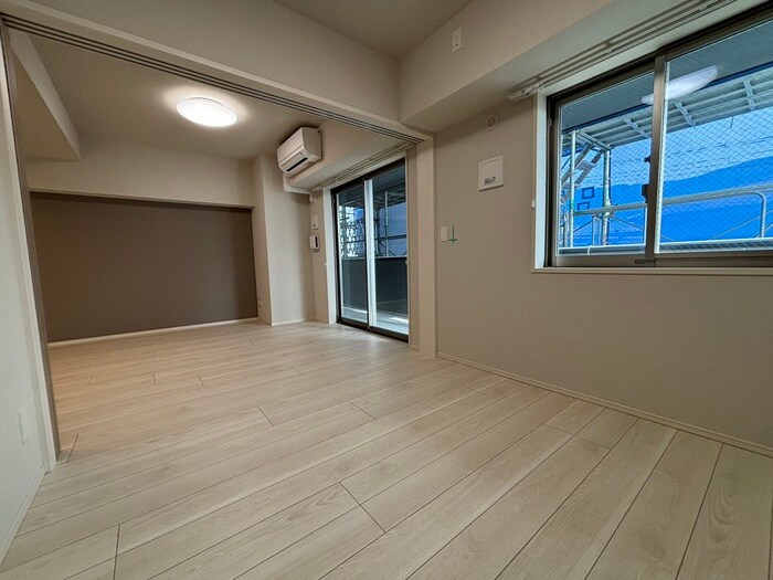 物件内観写真21　(居室)