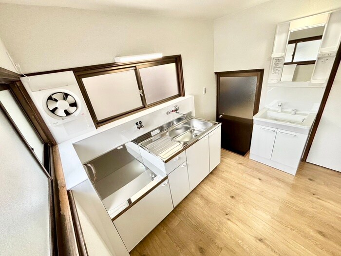 物件内観写真14　(キッチン)