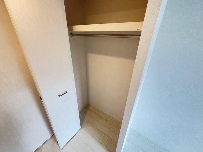 物件内観写真15　(収納)