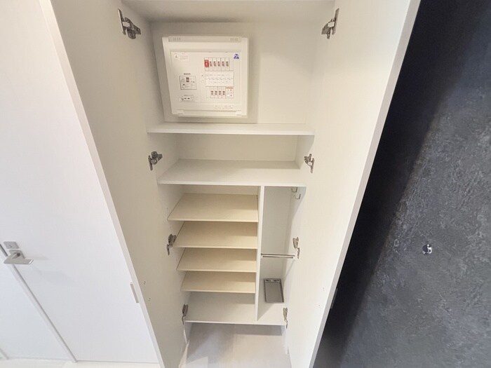 物件内観写真19　(靴箱)