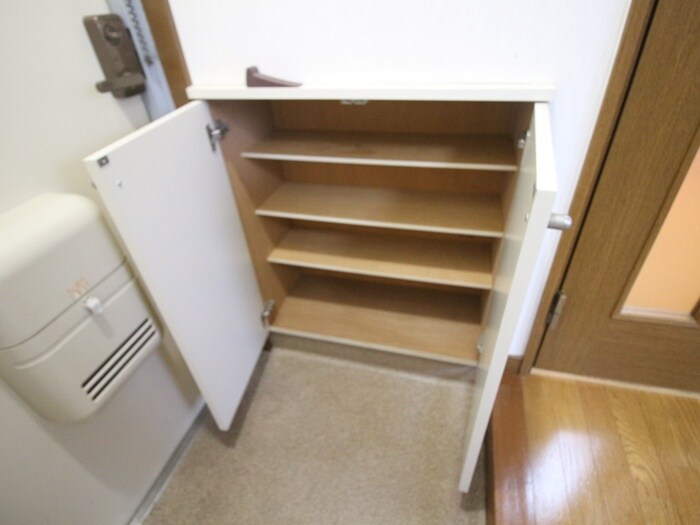 物件内観写真21　(靴箱)