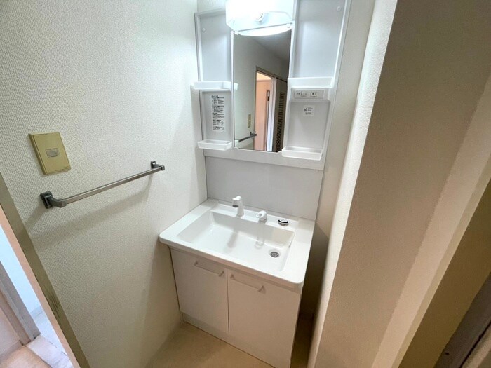 物件内観写真14　(洗面)