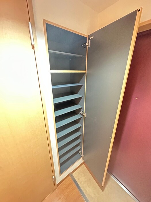 物件内観写真16　(靴箱)