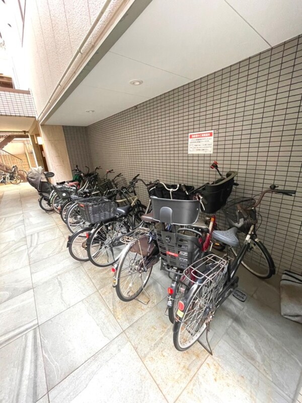 駐輪場