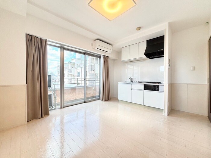 物件内観写真8　(居室)