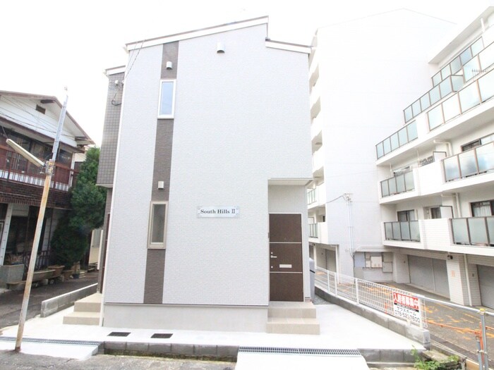 物件外観写真2　(外観写真)