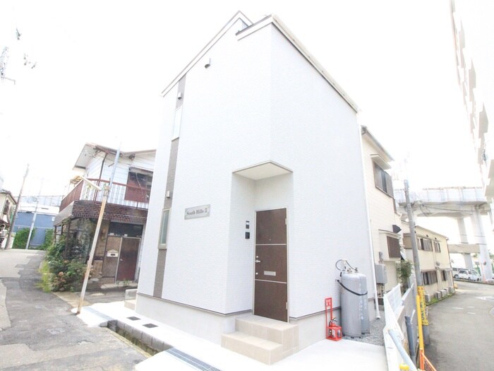 物件外観写真3　(外観写真)