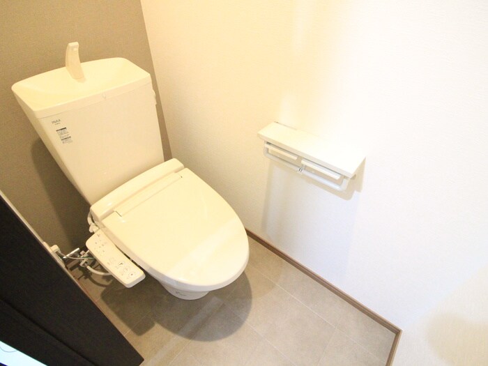 物件内観写真12　(トイレ)