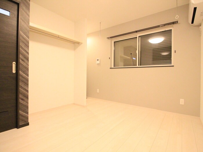 物件内観写真15　(居室)