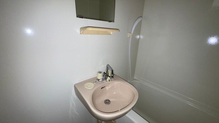 物件内観写真12　(洗面)