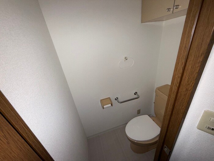 物件内観写真10　(トイレ)