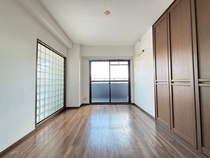 物件内観写真15　(居室)