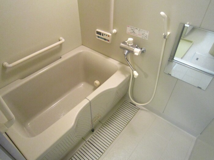 物件内観写真13　(バス／シャワールーム等)