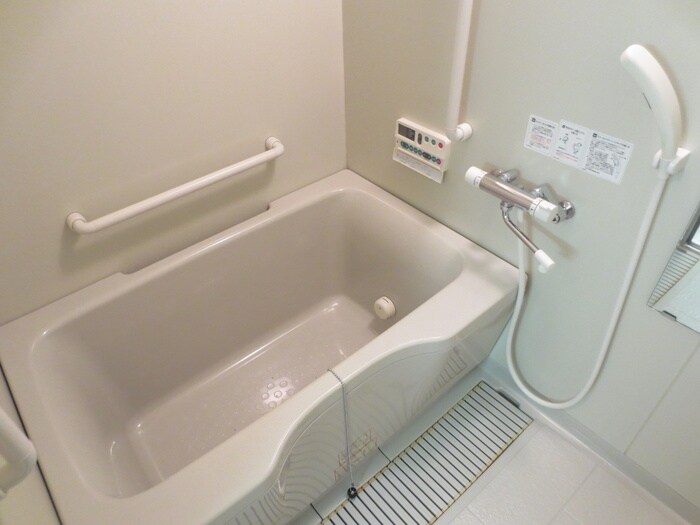 物件内観写真13　(バス／シャワールーム等)