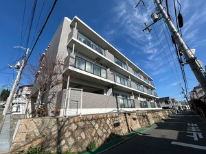 エトワール長尾外観写真