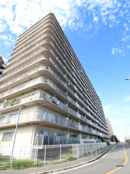 ﾌｧﾐﾘ-ﾌﾟﾗｻﾞ朝潮橋Ｂ館（601）外観写真