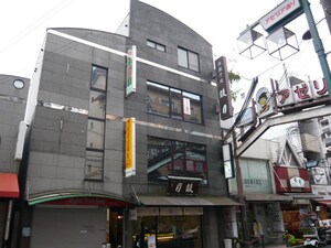 姉川ビル外観写真