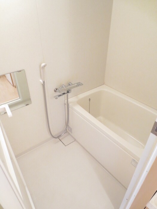 物件内観写真9　(バス／シャワールーム等)