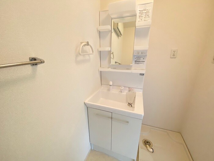 物件内観写真7　(洗面)