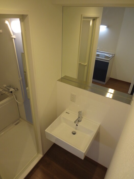 物件内観写真13　(洗面)