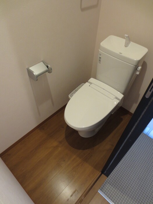 物件内観写真16　(トイレ)