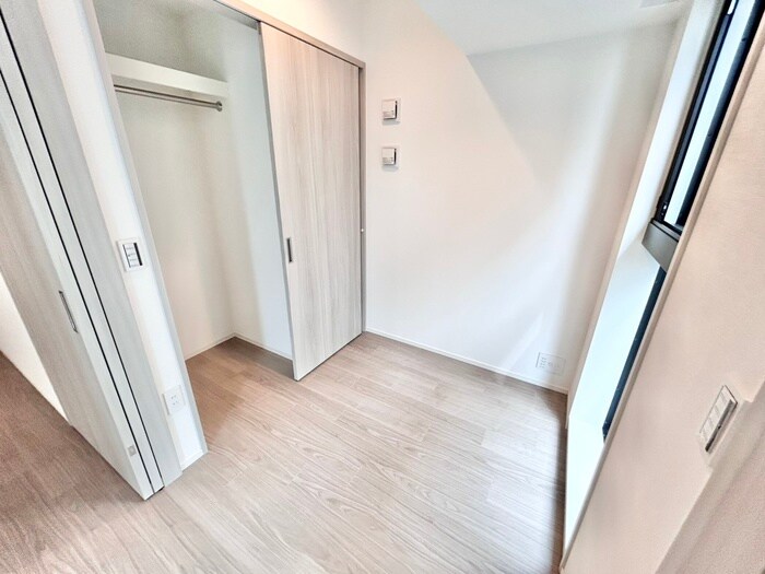 物件内観写真19　(居室)