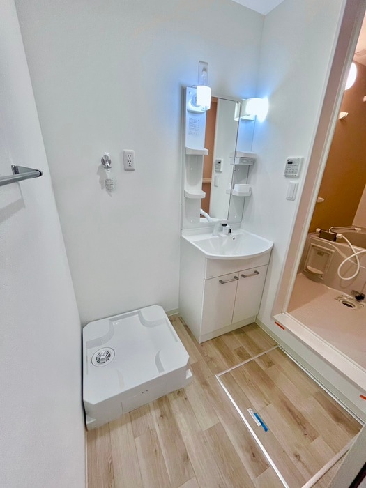 物件内観写真9　(洗面)