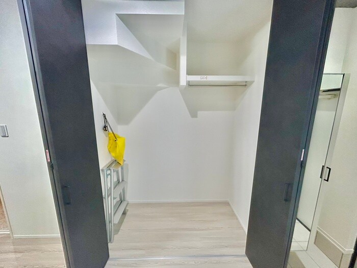 物件内観写真15　(収納)