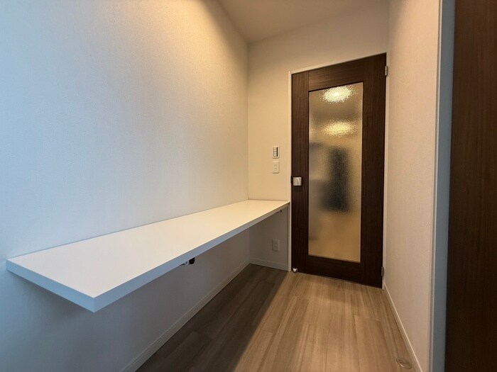 物件内観写真10　(居室)