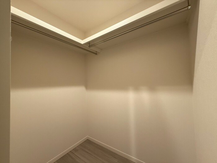 物件内観写真13　(収納)