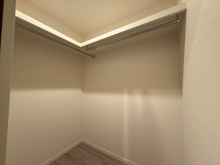 物件内観写真14　(収納)