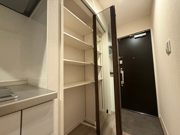 物件内観写真15　(収納)