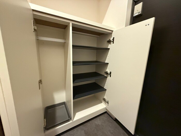 物件内観写真19　(収納)