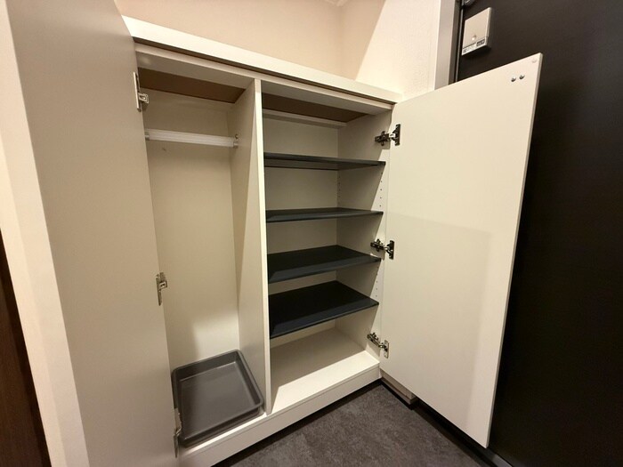 物件内観写真20　(収納)