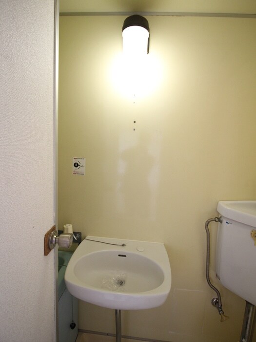物件内観写真9　(洗面)