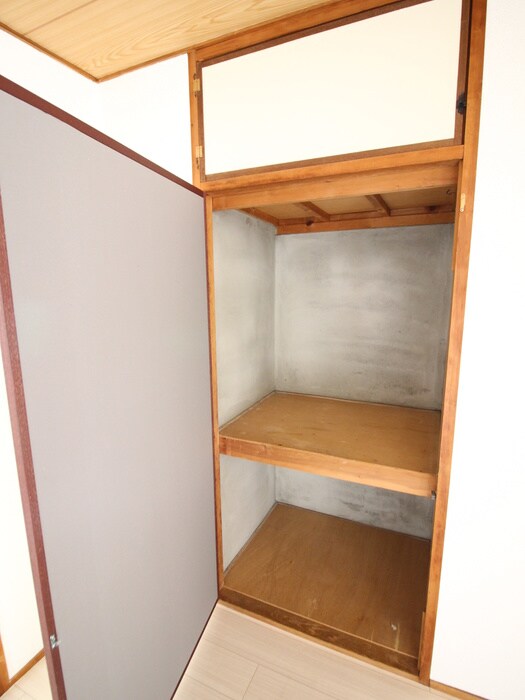 物件内観写真17　(収納)