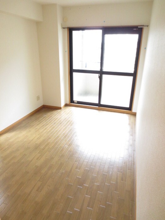 物件内観写真12　(居室)