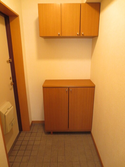 物件内観写真15　(靴箱)