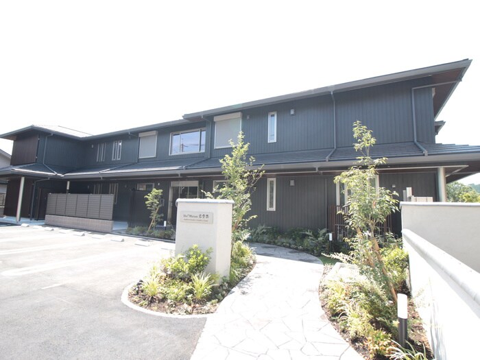 物件外観写真4　(外観写真)